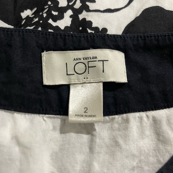 Ann Taylor LOFT Sleeveless Black and White Floral Dress Sz 2 - Picture 6 of 9